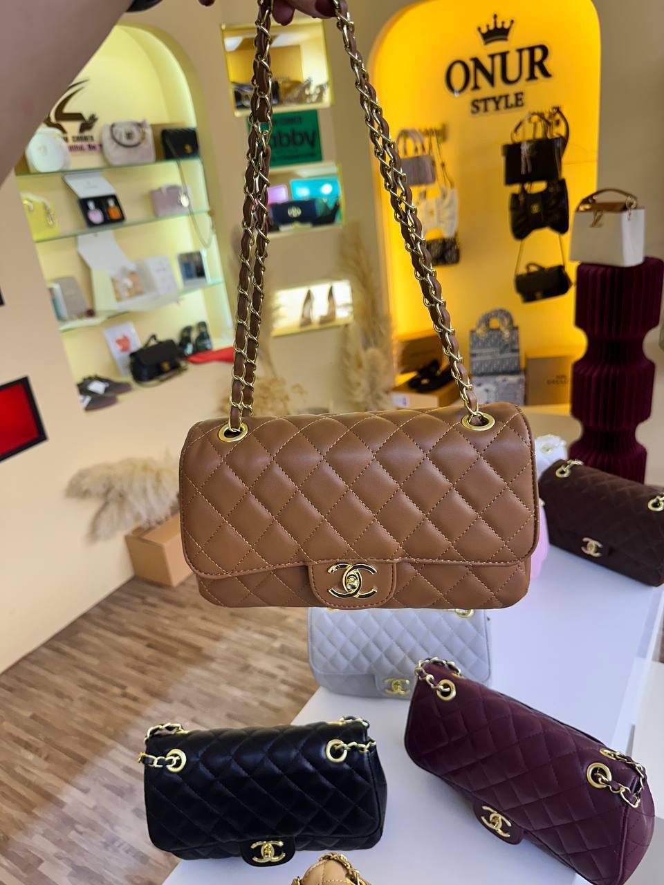 Chanel offer

180 dhs

Zain3121
♥️♥️♥️

Zc