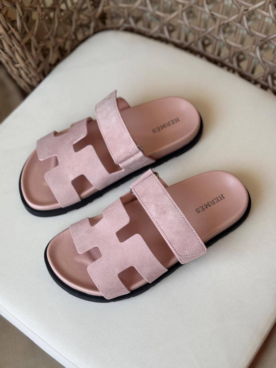 🩶 HERMES 🩶
✨ New Collection
👠 36–41
💎 Premium Quality
🔥 Super Master
450 dhs💛

Zain198
Zain309
♥️♥️♥️