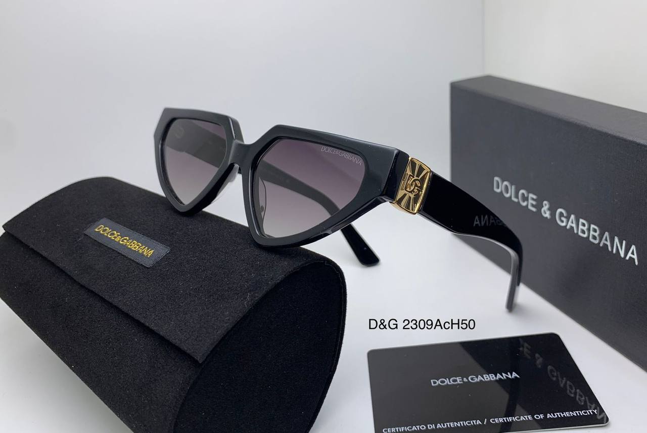 D&G
Master quality 
180 dhs❣️

Zain216
♥️♥️♥️