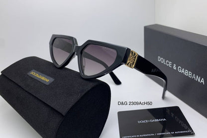 D&G
Master quality 
180 dhs❣️

Zain216
♥️♥️♥️