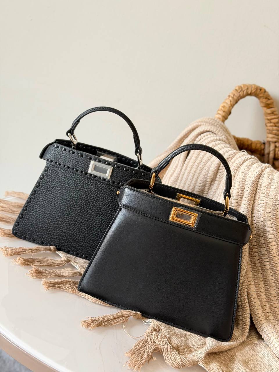 Fendi picabo 
Size :21 cm 
Super master quality 
For Price 👇 WhatsApp✅
0568585901 
0507557372
0552275751 Owner Zain 👌

Zain315
♥️♥️♥️