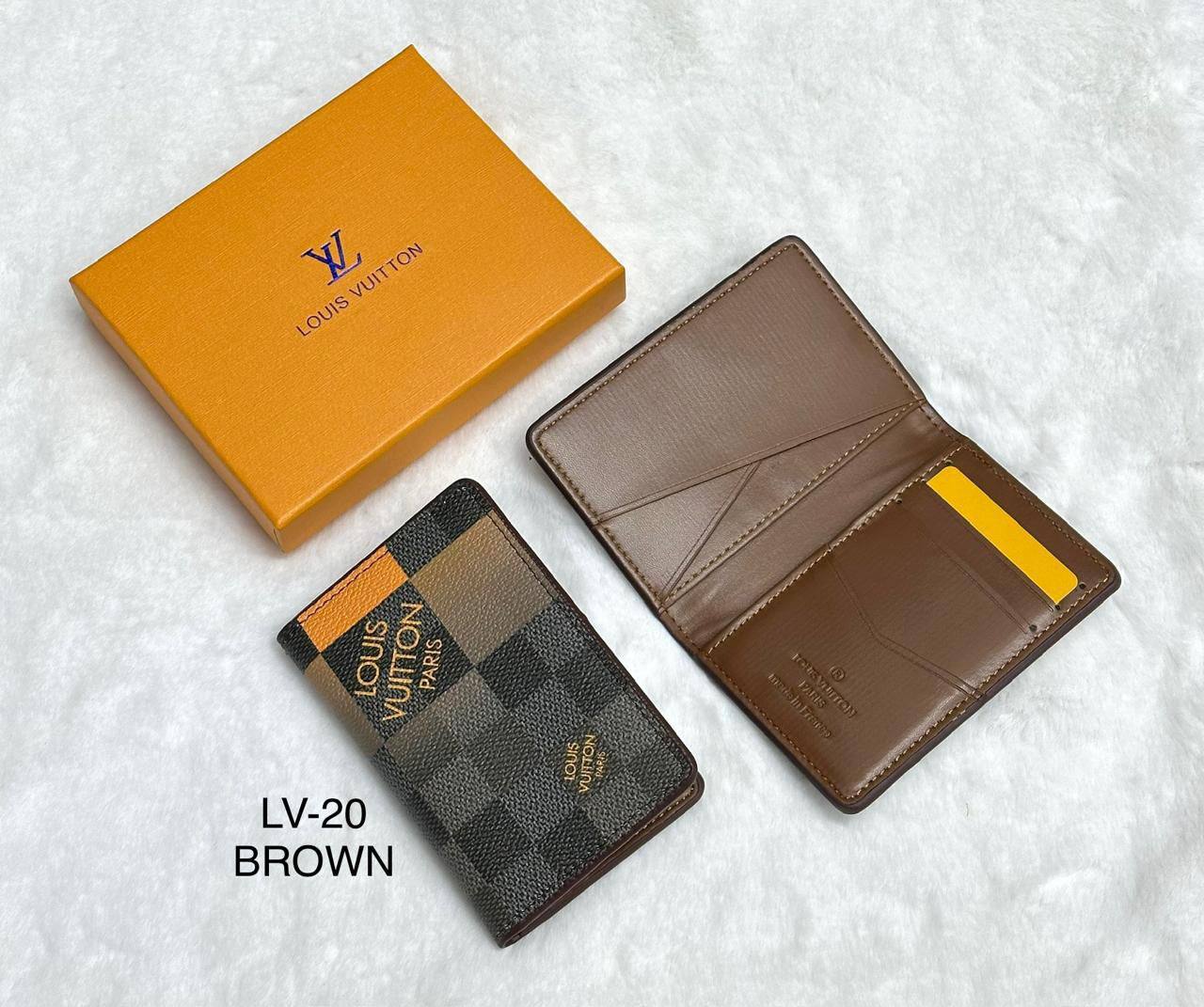 Wallets
65 dhs✅

Zain182
♥️♥️♥️