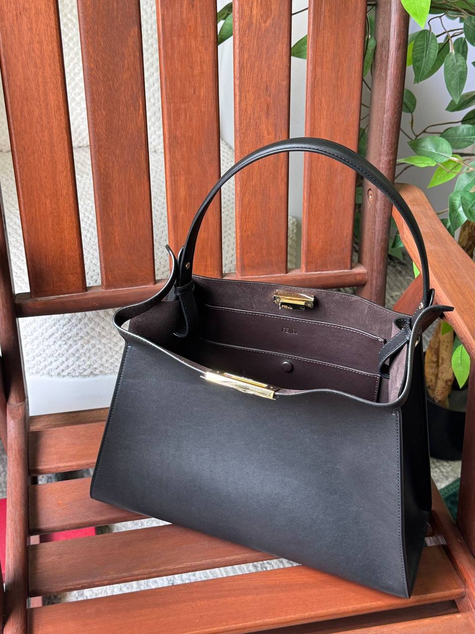 Fendi Picabo 
Super Master
Size : 33 cm
For Price 👇 WhatsApp✅
0568585901 
0507557372
0552275751 Owner Zain 👌

Zain315
♥️♥️♥️