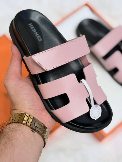 😍 HERMEES 😍

💎 _*VIP QUALITY +A*_ 💎
Size 37 To 41

490 dhs✅

Zain292
♥️♥️♥️