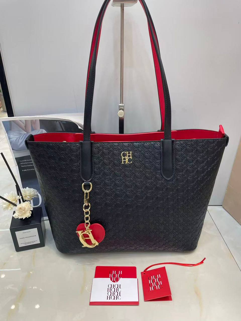 Ch 
size: 31×26cm 
115 dhs❤️

Zain114
♥️♥️♥️