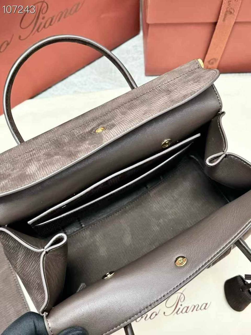 Loro Piana
Super Master 💓💓
For Price 👇 WhatsApp✅
0568585901 
0507557372
0552275751 Owner Zain 👌

Zain334
♥️♥️♥️