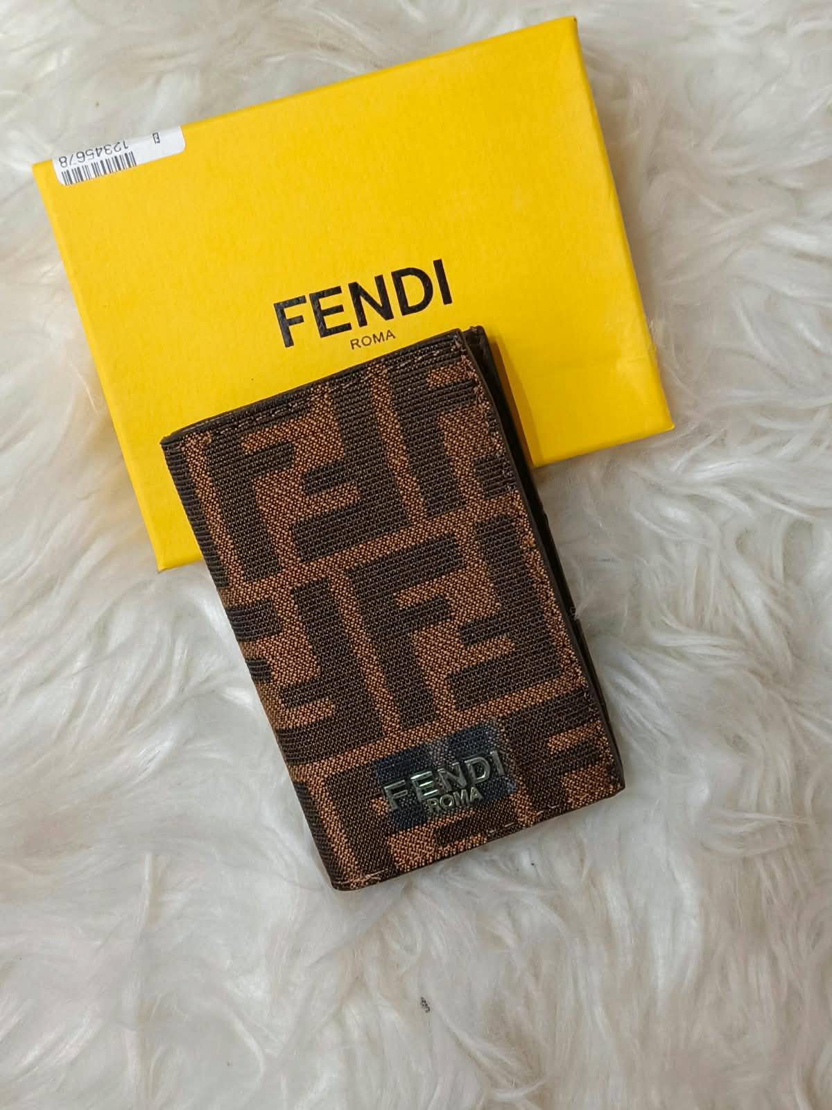 AVAILABLE 

CARD HOLDER

 GOOD QUALITY 🎁

30 dhs🇦🇪🇦🇪

Zain169
♥️♥️♥️