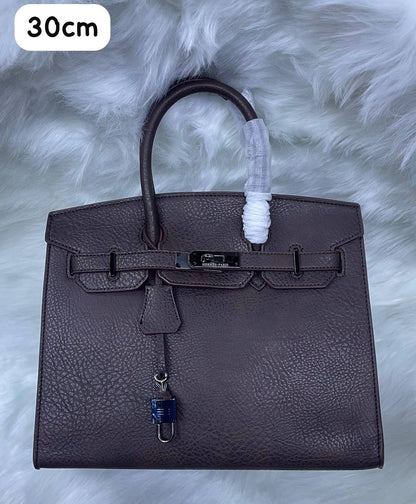 Hermes
110 dhs✅ 

Zain72
♥️♥️♥️