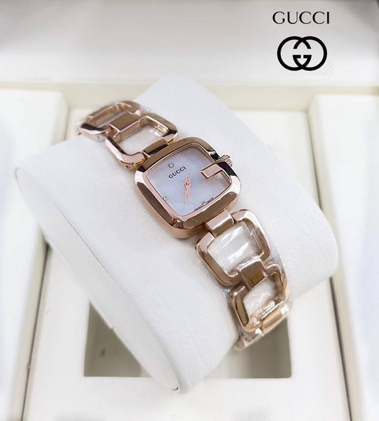 Ladies fancy 
gucci 

70 dhs🇦🇪🇦🇪

Zain29
♥️♥️♥️