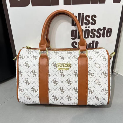 Guess
70 dhs💓

Zain232
♥️♥️♥️