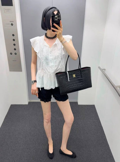 CHANEL 
COPY ONE 
220 dhs🇦🇪🇦🇪
SIZE: 35cm

Zain295
♥️♥️♥️