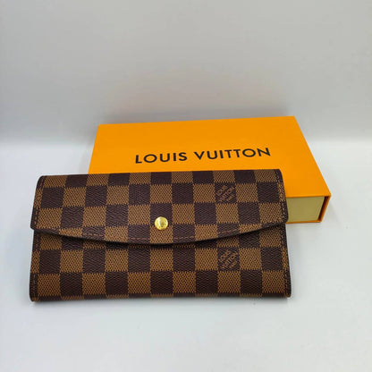 Wallets

35 dhs✅

with box
🎁🎁🎁

Zain40
♥️♥️♥️