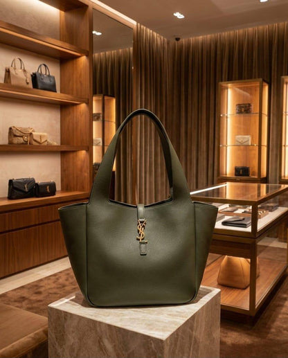 YSL
30-55cm
115 dhs🪙🌨️

Zain44
♥️♥️♥️