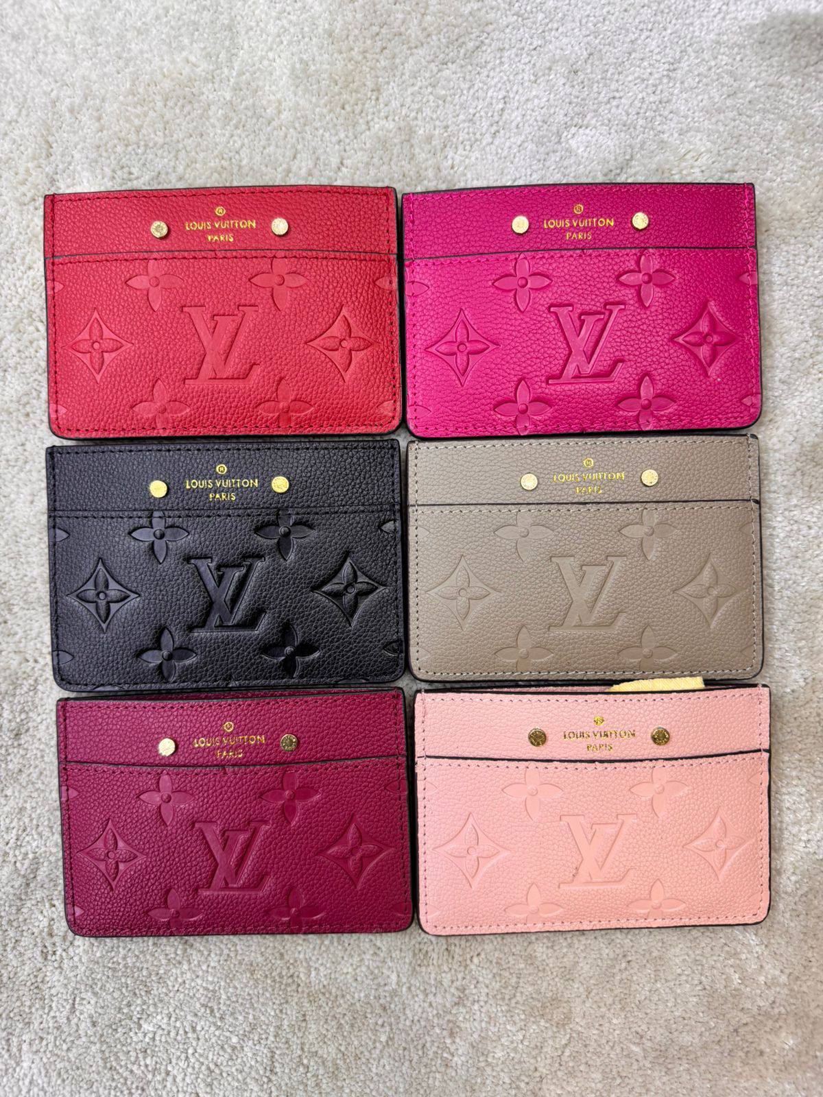 LV 
Wallets
Master
For Price 👇 WTSP Text Zain 0568585901

Zain111
♥️♥️♥️