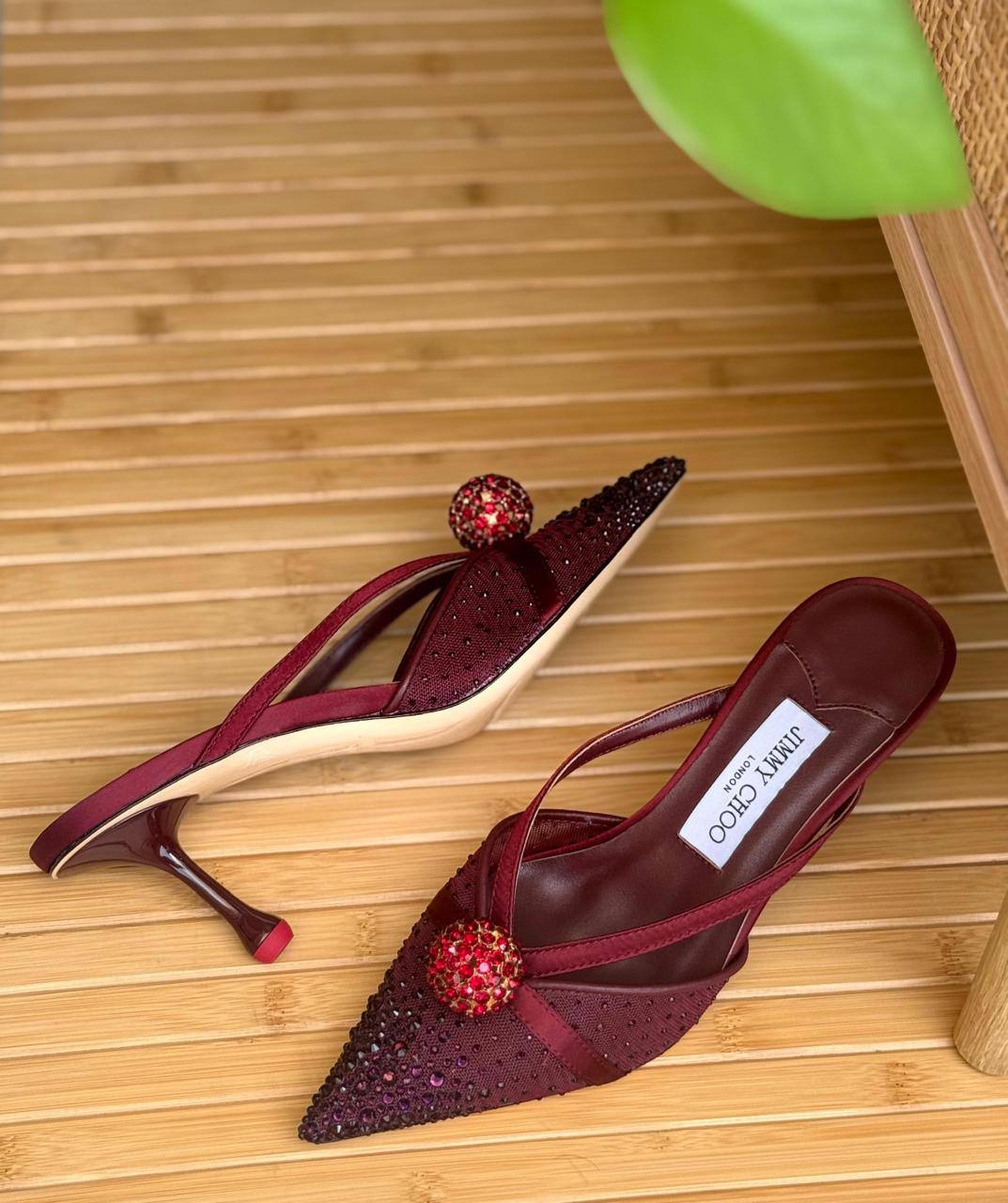 Jimmy Choo
Super Master
𝗦𝗶𝘇𝗲: 𝟯𝟲 𝘁𝗼𝗼 𝟰𝟭 
450 dhs✅

Zain302
♥️♥️♥️