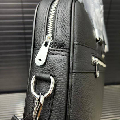 Montblanc Laptop 
bag master quality 

320  DHS

leather

Zain39
♥️♥️♥️