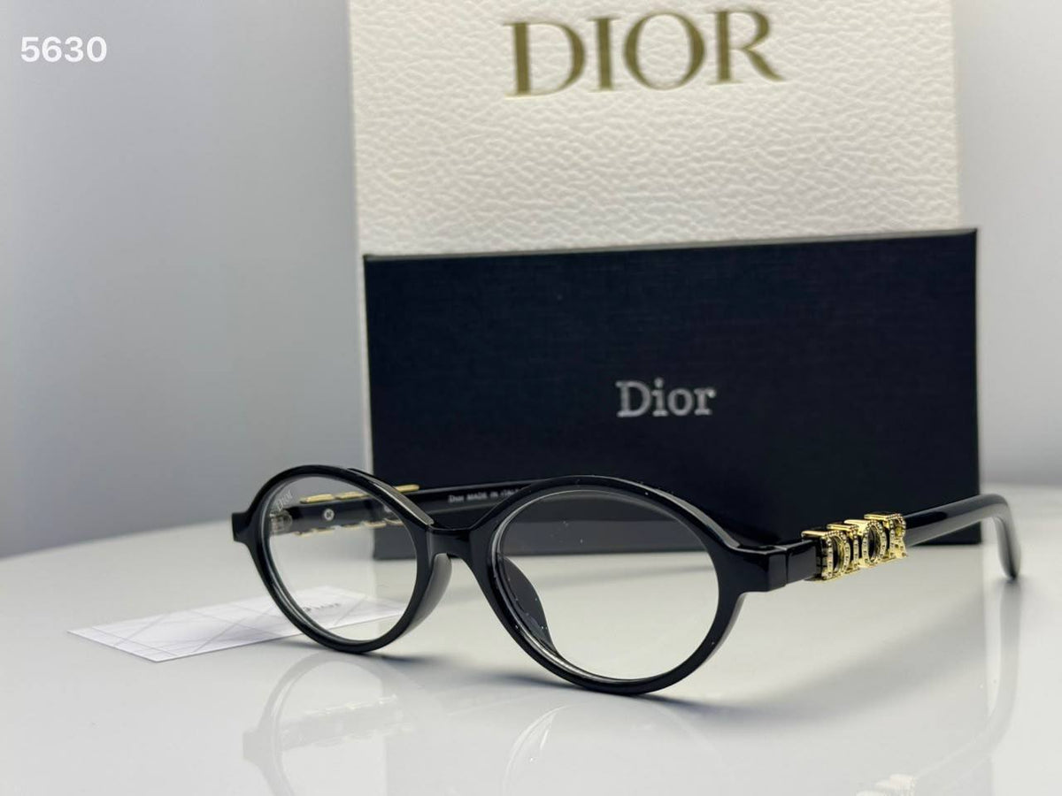 Dior
Gucci 
Miumiu
Celine
65 dhs🇦🇪🇦🇪

Good quality 
Zain182
♥️♥️♥️