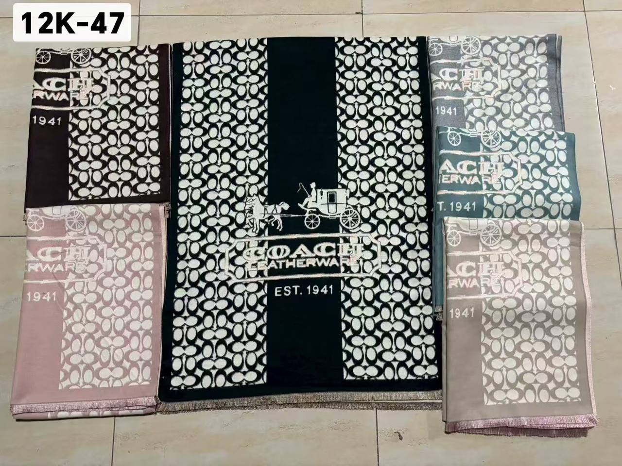 Scarf 

Good quality 

50 dhs🇦🇪🇦🇪🇦🇪

Zain295
♥️♥️♥️