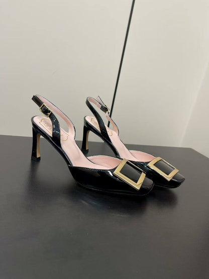 Roger Vivier
Size 36-42 
120 dhs🇦🇪🇦🇪

Zain132
♥️♥️♥️
