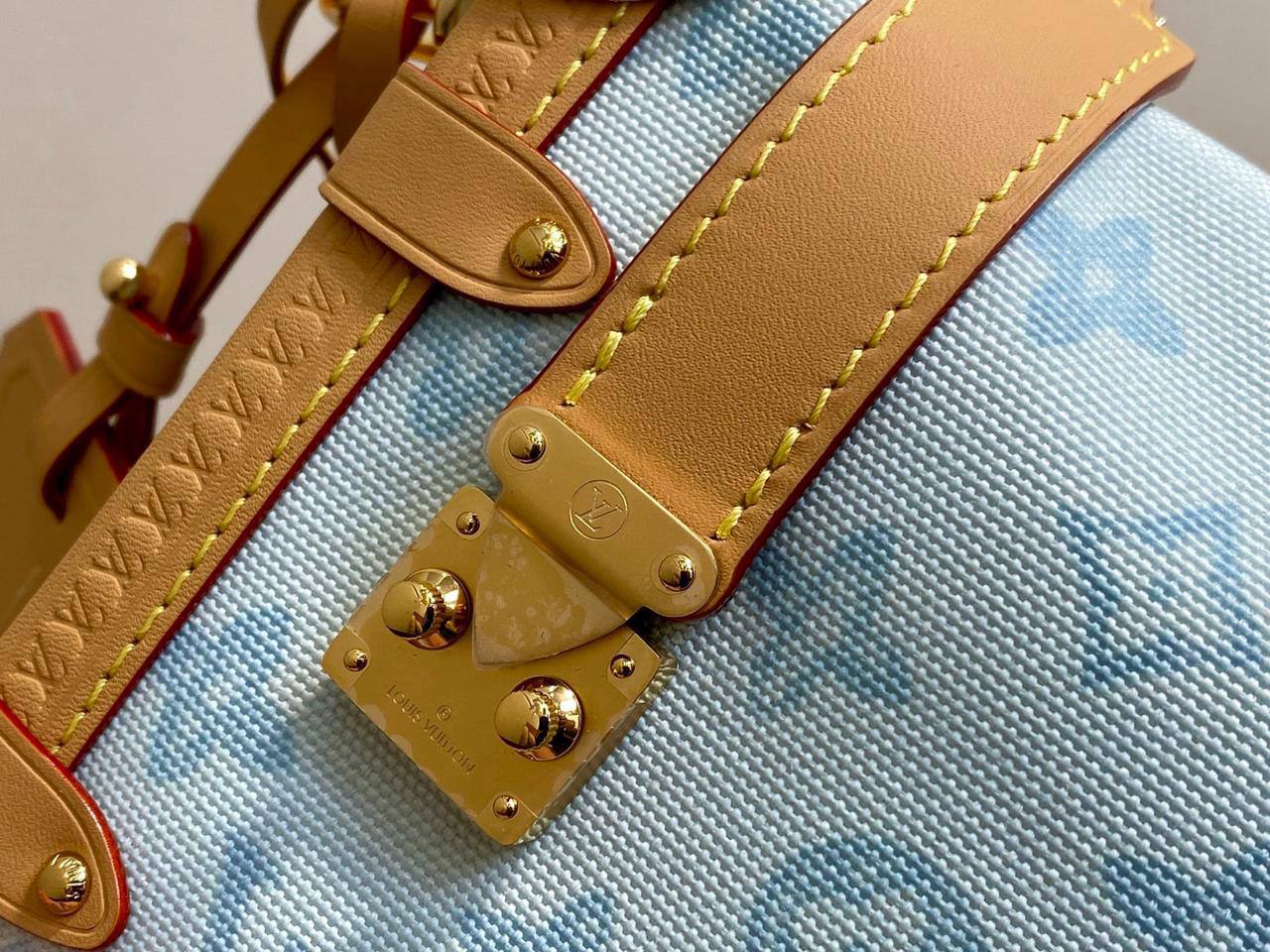 Louis Vuitton  ✨💕✨
  ❤️❤️❤️
SuperMaster Quality 🔥🔥🔥
For Price 👇 WTSP Text Zain 0568585901

Zain121
♥️♥️♥️
