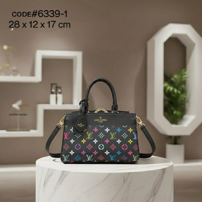 LV
ᴘᴀʟᴀɪs ᴛᴏᴘ ʜᴀɴᴅʙᴀɢ
ᴍᴏɴᴏɢʀᴀᴍ ʟᴇᴀᴛʜᴇʀ
ᴡɪᴛʜ ʟᴏɴɢ ʙᴇʟᴛ sᴛʀᴀᴘ
sɪᴢᴇ: 28 cm

70 dhs💓

Zain31
♥️♥️♥️