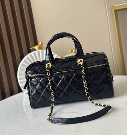 CHANEL
 GOOD QUALITY 
100 dhs✅

Zain39
♥️♥️♥️