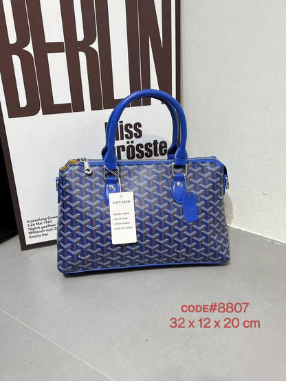 GOYARD sᴀᴛᴄʜᴇʟ
ᴛᴏᴘ ʜᴀɴᴅʙᴀɢ
ɢᴏʏᴀʀᴅɪɴᴇ ᴄᴀɴᴠᴀs
ɪᴄᴏɴɪᴄ ᴄʜᴇᴠʀᴏɴ ᴘᴀᴛᴛᴇʀɴ
ᴡɪᴛʜ ʟᴏɴɢ ʙᴇʟᴛ sᴛʀᴀᴘ
sɪᴢᴇ: 32 cm

75 dhs✅

Zain31
♥️♥️♥️