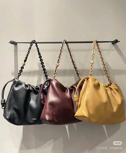 Loewe 
Master
big size 
360 dhs🪙🌨️

Zain228
♥️♥️♥️