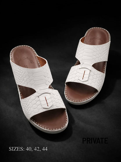 SANDAL MEN MADE IN THAILAND

230 dhs✅

Zain58
♥️♥️♥️