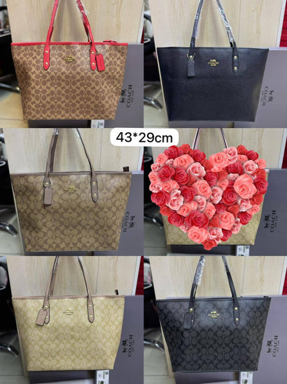 💗 Coach Tote
1️⃣ First quality +🎁
Size : 33 * 27 cm
85 dhs❤️
with box 🎁

Zain115
♥️♥️♥️