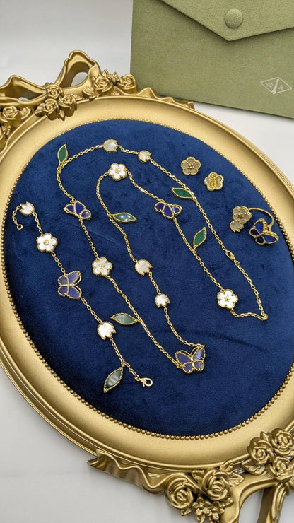 VCA
*Master Quality* 
*With Gold* 
*Necklace, Earrings, Bracelet & Finger Ring*
420 dhs✅ with Good Box 🎁 
495 dhs✅ with Master Box 🎁

Zain210
♥️♥️♥️