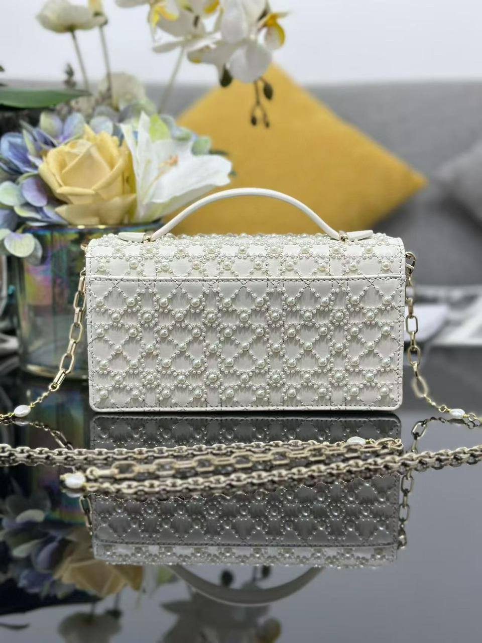 My Dior mini bag
*Size 21 cm*
For Price 👇 WTSP Text Zain 0568585901

Zain274
♥️♥️♥️