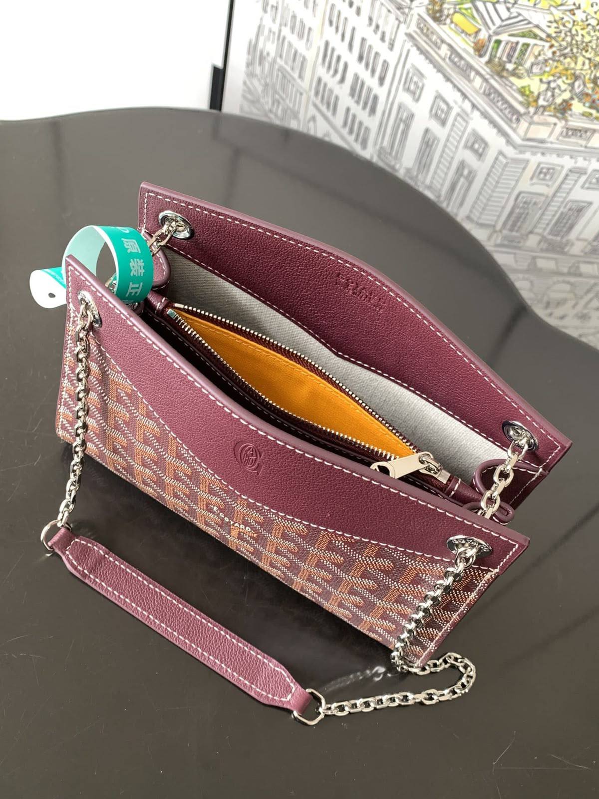 Goyard Goyardine Mini Rouette Structure✅*
*Size 20 cm*
For Price 👇 WhatsApp✅
0568585901 
0507557372
0552275751 Owner Zain 👌

Zain274
♥️♥️♥️