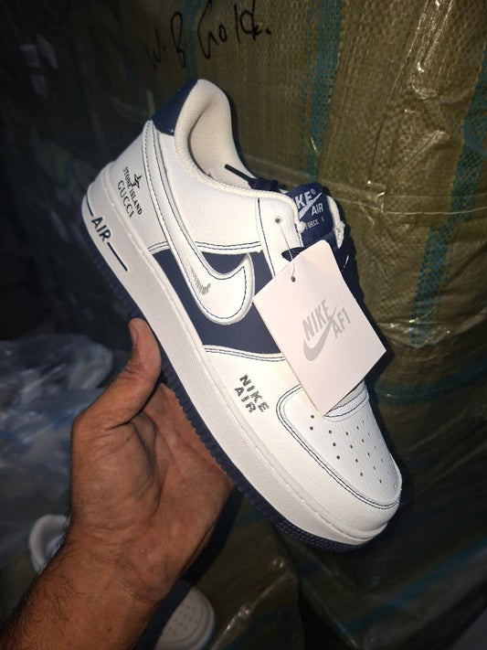NIKE
40 to 45 size
95 dhs💓

Zain27
♥️♥️♥️