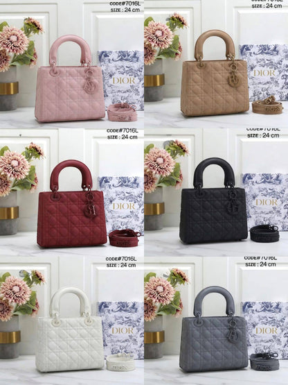 Dior
ᴍᴀᴛᴛᴇ ᴄᴏᴀᴛᴇᴅ ᴄᴏʟᴏʀ
sɪᴢᴇ : 24 cm
ᴡɪᴛʜ BOX

120 dhs✅

Zain31
♥️♥️♥️