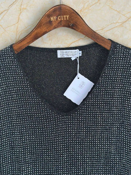 BRUNELLO CUCINELLI
Women’s Tshirt
Master Quality 
SML
350 dhs✅

Zain276
♥️♥️♥️