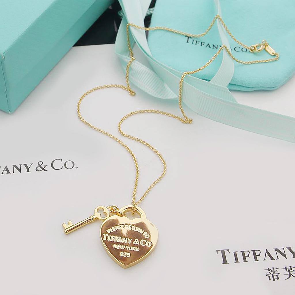 TIFFANY NECKLACE
MASTER✨💫
60 DHS✅
WITH BOX AND PAPER BAG🛍️🎁

Zain89
♥️♥️♥️