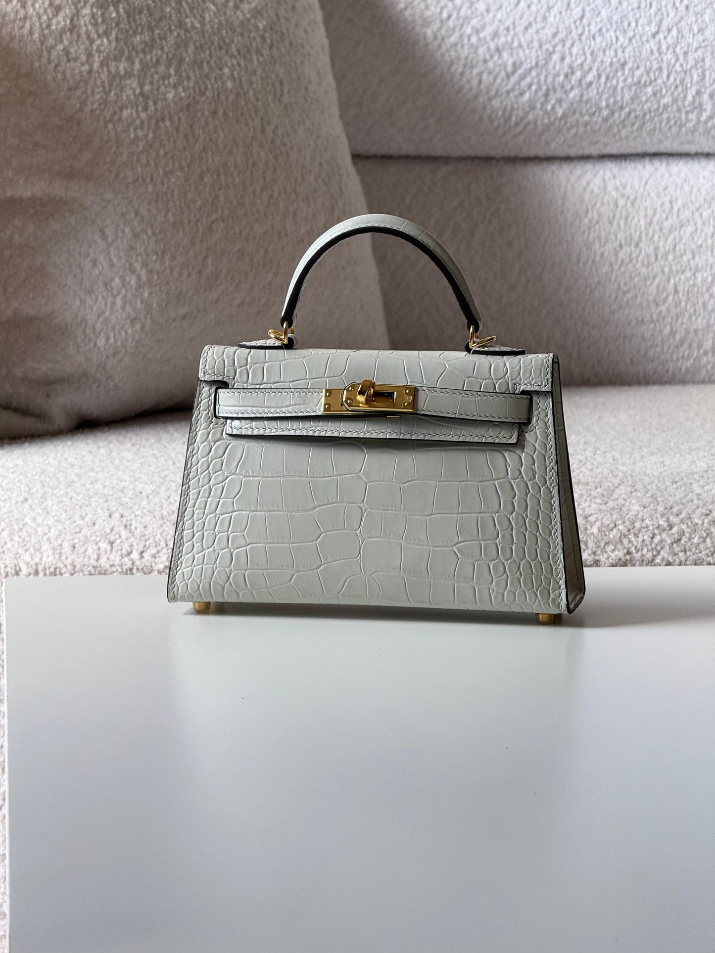Hermes

minikelly 19cm💕

master quality😍

with box❤️
🎁🎁🎁

550 dhs❣️

Zain52
♥️♥️♥️