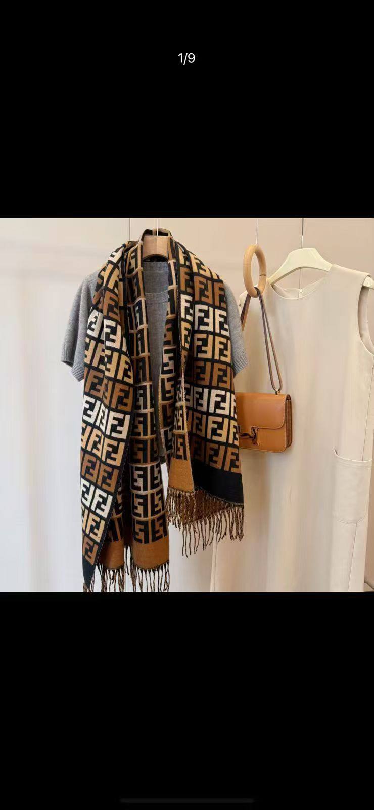 Winter scarf 
45 dhs❣️

Zain93
♥️♥️♥️