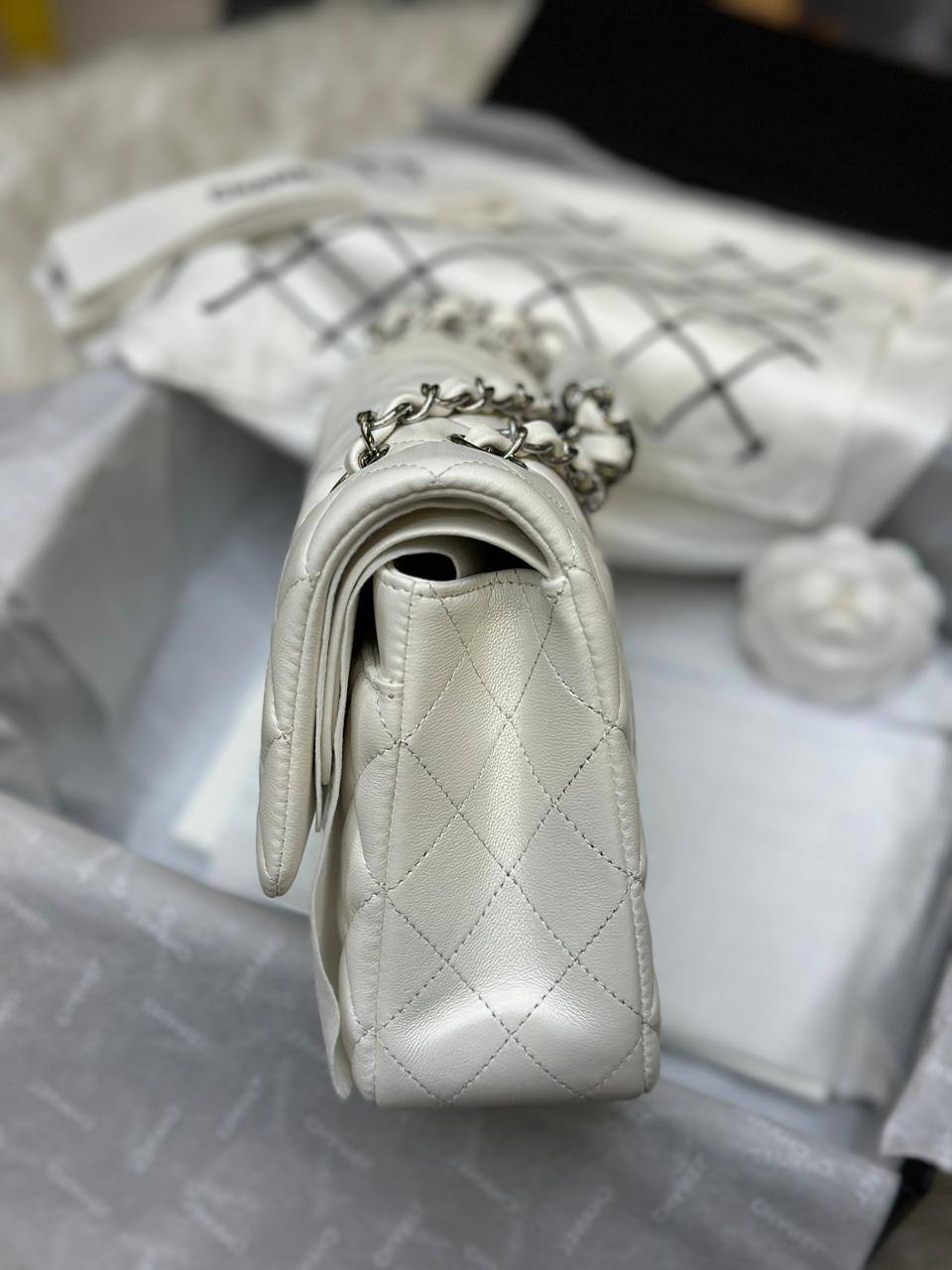 Chanel Classic Double Flap bag in VIP Chenal double flap

25.5 CM with silver-tone hardware

For Price 👇 WhatsApp✅
0568585901 
0507557372
0552275751 Owner Zain 👌

Zain71
♥️♥️♥️