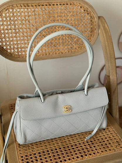 New Collection✨✨✨
CHANEL
32cm
420 dhs🇦🇪🇦🇪
*MASTER QUALITY*
With box🎁

Zain167
♥️♥️♥️