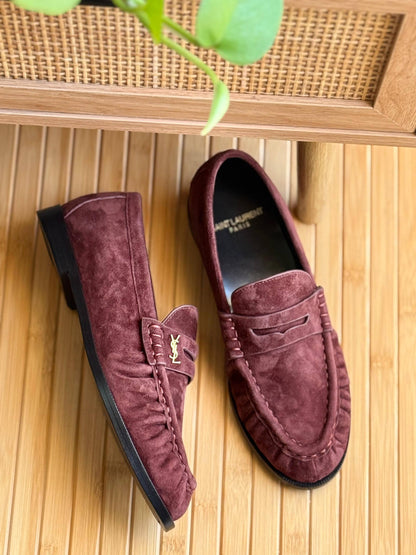 𝗬𝗦𝗟 - 𝗟𝗘 𝗟𝗢𝗔𝗙𝗘𝗥
𝗦𝗶𝘇𝗲: 𝟯𝟲 𝘁𝗼 𝟰𝟭
530 dhs❣️

Zain178
♥️♥️♥️