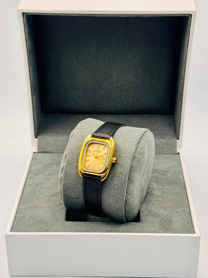 Guess ladies
*New arrival*🔥
45 dhs❣️

Zain08
♥️♥️♥️