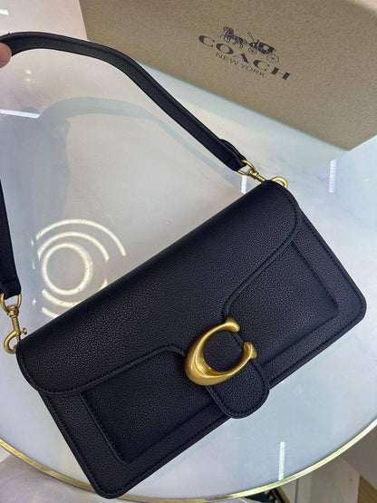 COACH 
90 dhs🪙🌨️

with box
🎁🎁

Zain90
♥️♥️♥️