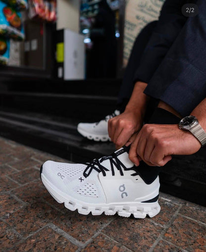 On Running Cloud X 4 Ivory Black ，

Size 36-45 ，
230 dhs🇦🇪🇦🇪

Zain18
♥️♥️♥️