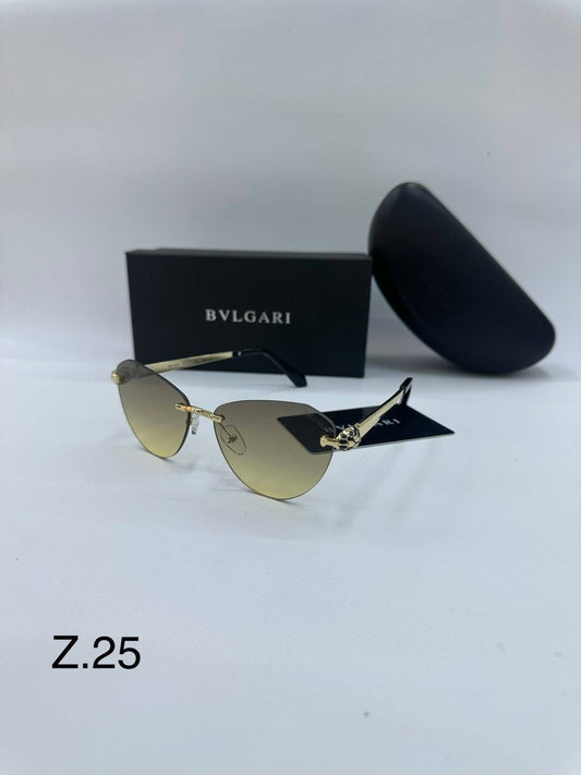 Bvlgari 
Sunglasses 💥
Copy 1️⃣ 
good quality 💯
With original boxes  🗃️ 
60 dhs✅

Zain216
♥️♥️♥️