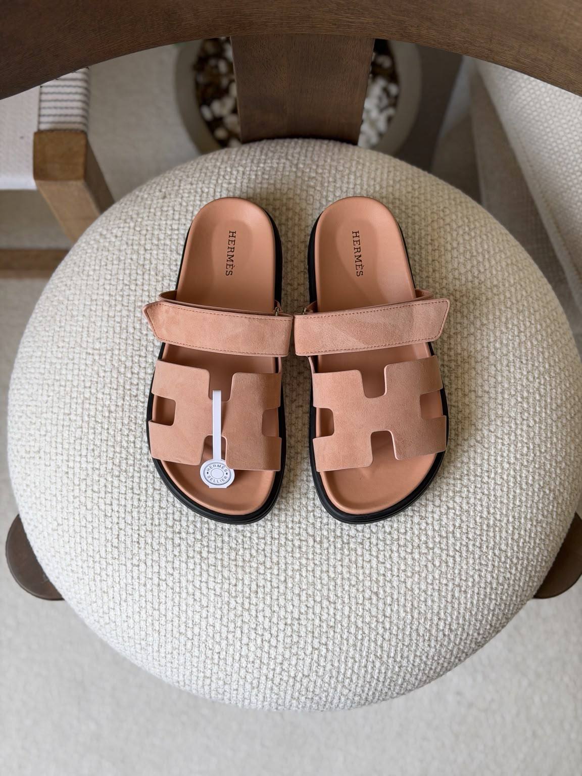 𝑯𝒆𝒓𝒎𝒆𝒔
𝑨𝑨𝑨 𝑸𝑼𝑨𝑳𝑰𝑻𝒀
𝑺𝒊𝒛𝒆 35 𝒕𝒐 42

For Price 👇 WhatsApp✅
0568585901 
0507557372
0552275751 Owner Zain 👌

Zain81
♥️♥️♥️