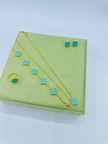 VCA SET ❤️‍🔥*
Necklace 🌸
Earring ✨
Bracelet 🍁
Ring 💍 free size ❣️
Stainless Steel 💯
Non tarnish 💯
With normal boxes 📦 
45 dhs✅
With master box 🗃️ 
75 dhs✅

Zain216
♥️♥️♥️