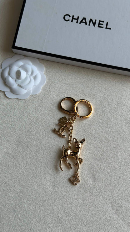 GUCCI  & CHANEL 
CHARMS
Super master quality 
*with complete packing*🎁
240 dhs✅

Zain280
♥️♥️♥️
