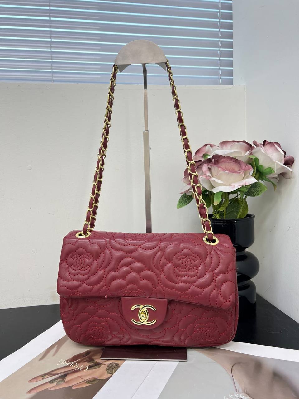 Chanel 
75 dhs✅

Zain232
♥️♥️♥️